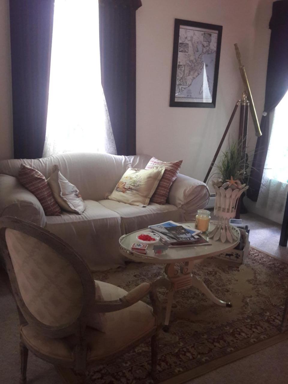 Calais Crossing River House Bed And Breakfast Exteriör bild